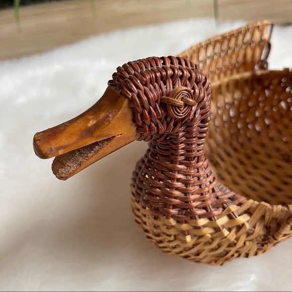 Vintage Wicker Brown Rattan Woven Duck Basket Planter Trinket BOHO 🪴Vibes - Picture 7 of 10